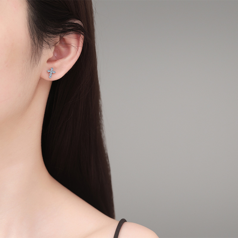 莫桑鑽十字架耳環      E036C024