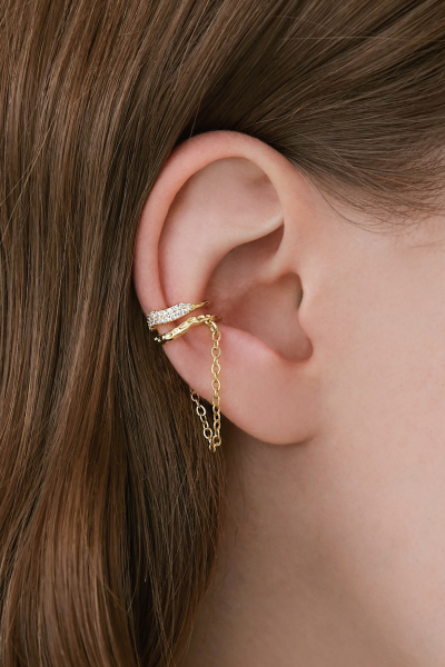 亮鑽雙C鍊條耳骨夾(單支)