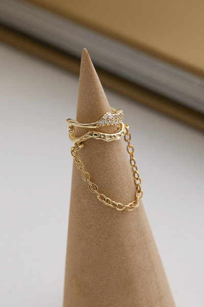 亮鑽雙C鍊條耳骨夾(單支)