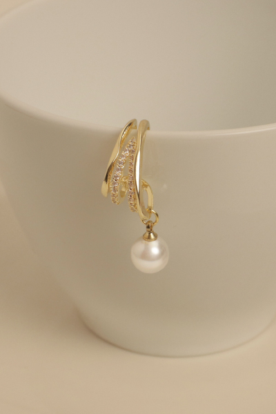 鑲鑽垂墜珍珠耳骨夾(單支)