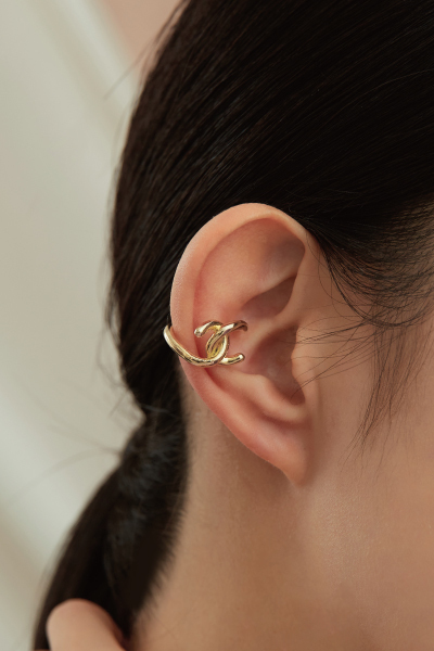 極簡曲線交錯耳骨夾(單支)