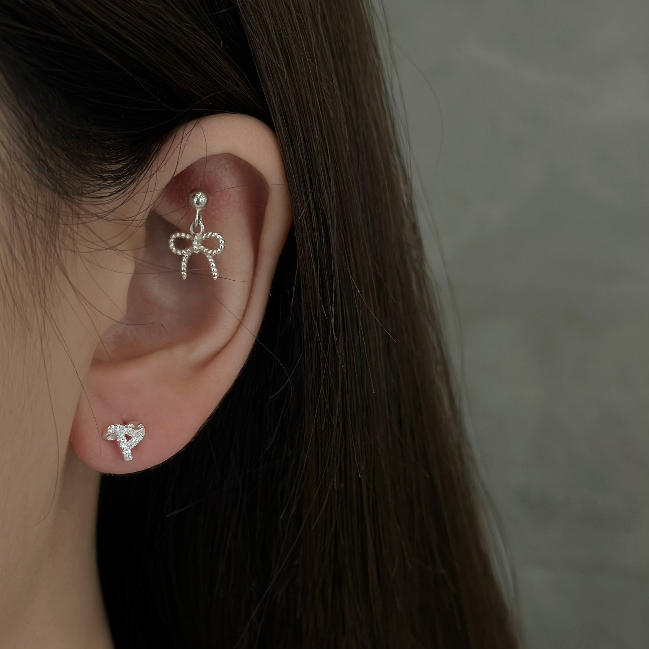 806滿鑽交叉三角純銀耳針