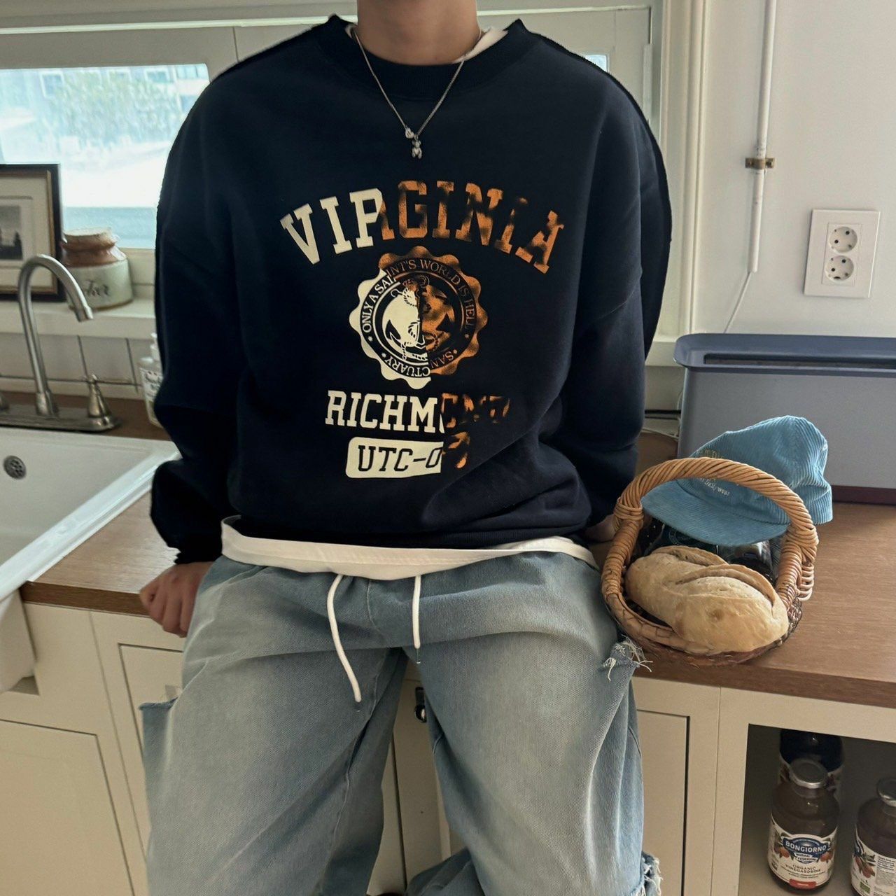 前後英文字圖案衛衣 BY ATTENTION-337T