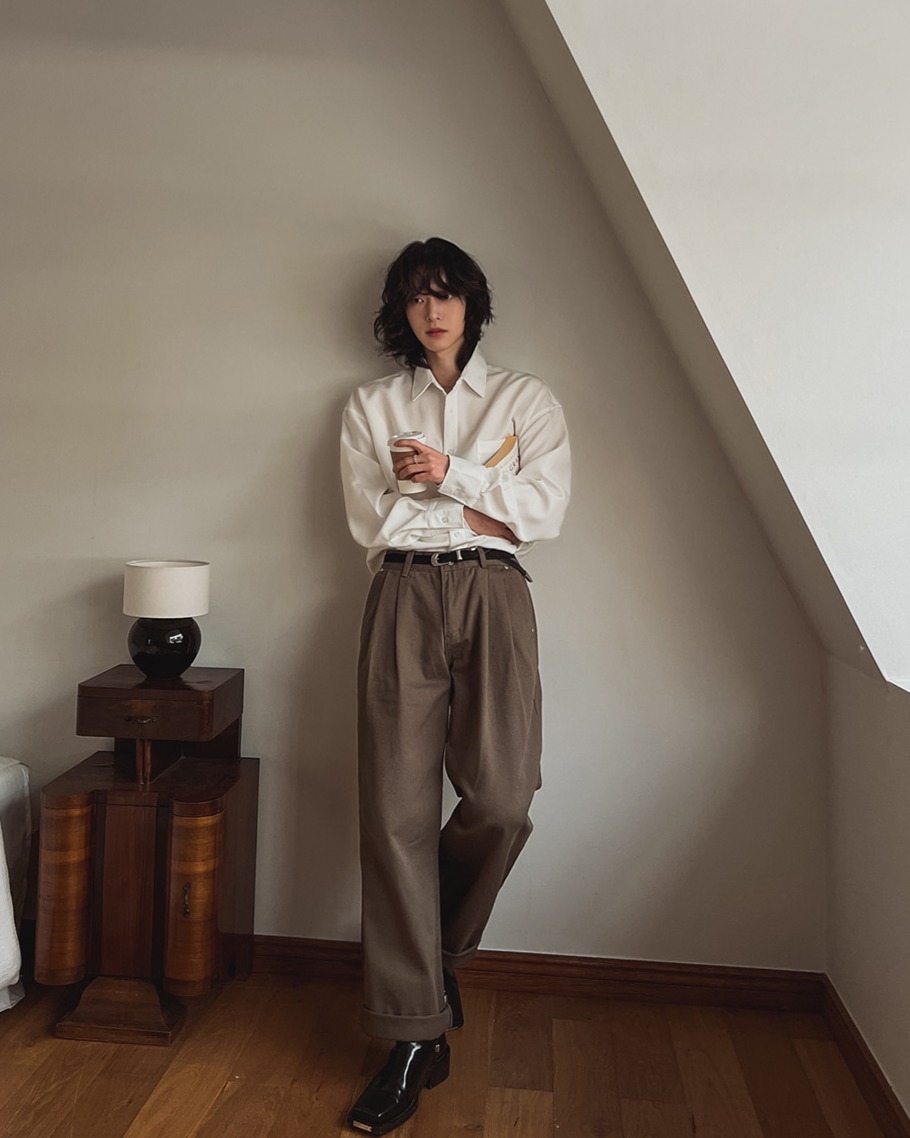 科比兩褶卡其褲