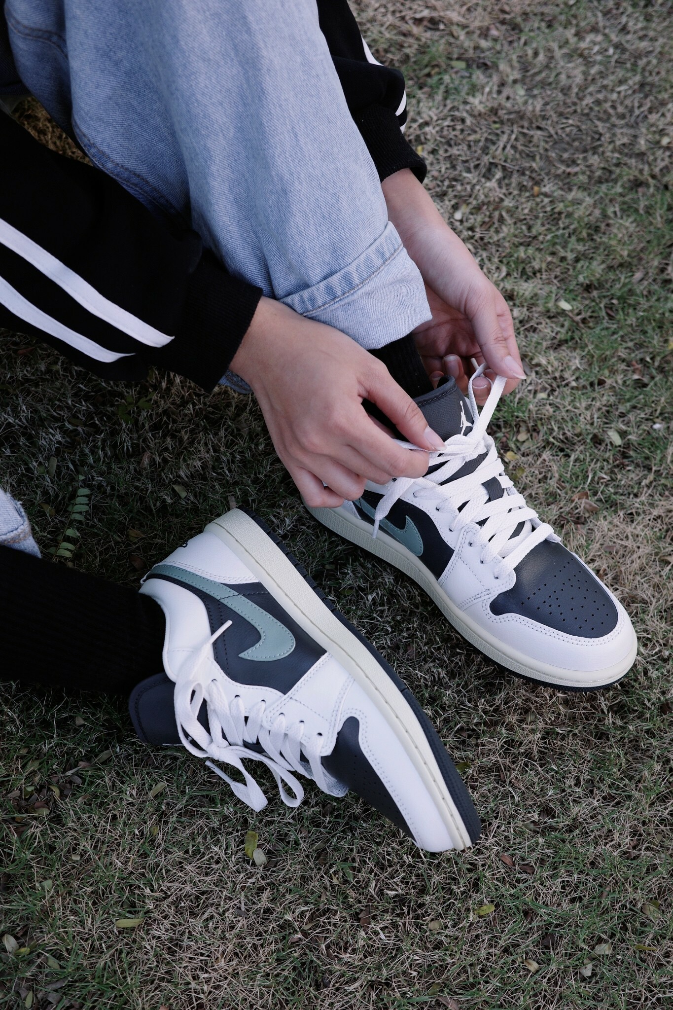 Nike Air Jordan 1 Low 白黑綠 平民款 橄欖綠 小倒勾 dc0774-001