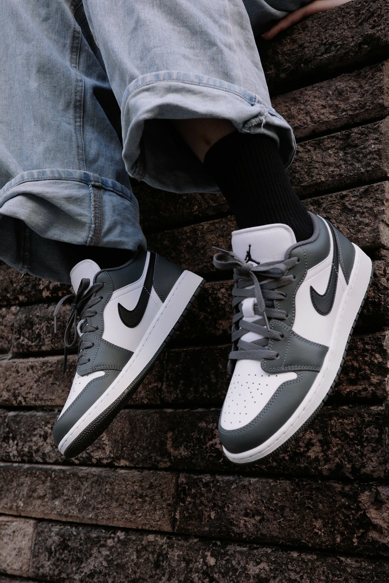 Nike Air Jordan 1 Low 鐵灰配色 深灰 低筒 553558-152