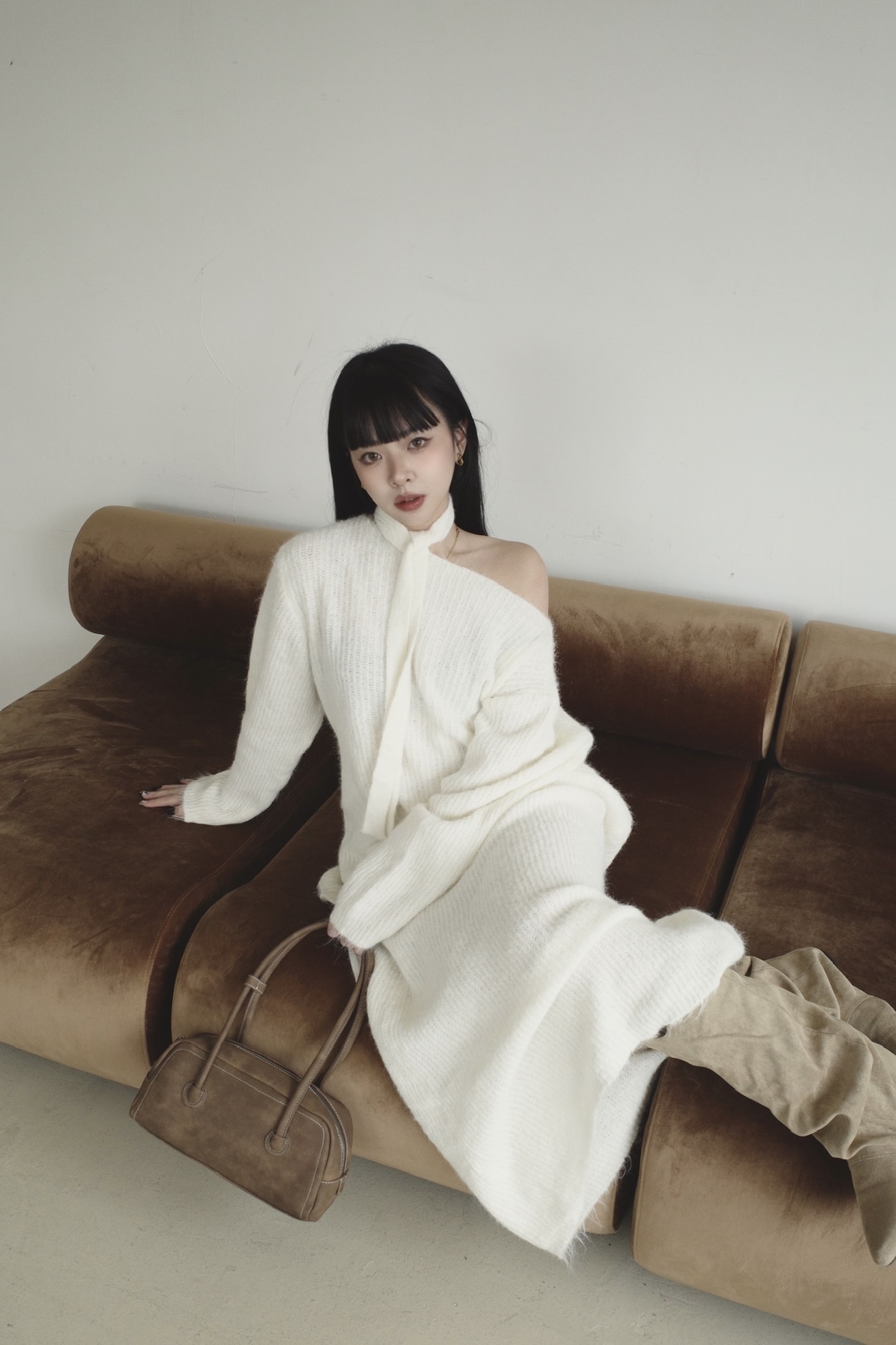 <女裝現貨💗> D126 針織斜肩套裝  黑色/灰色/奶白