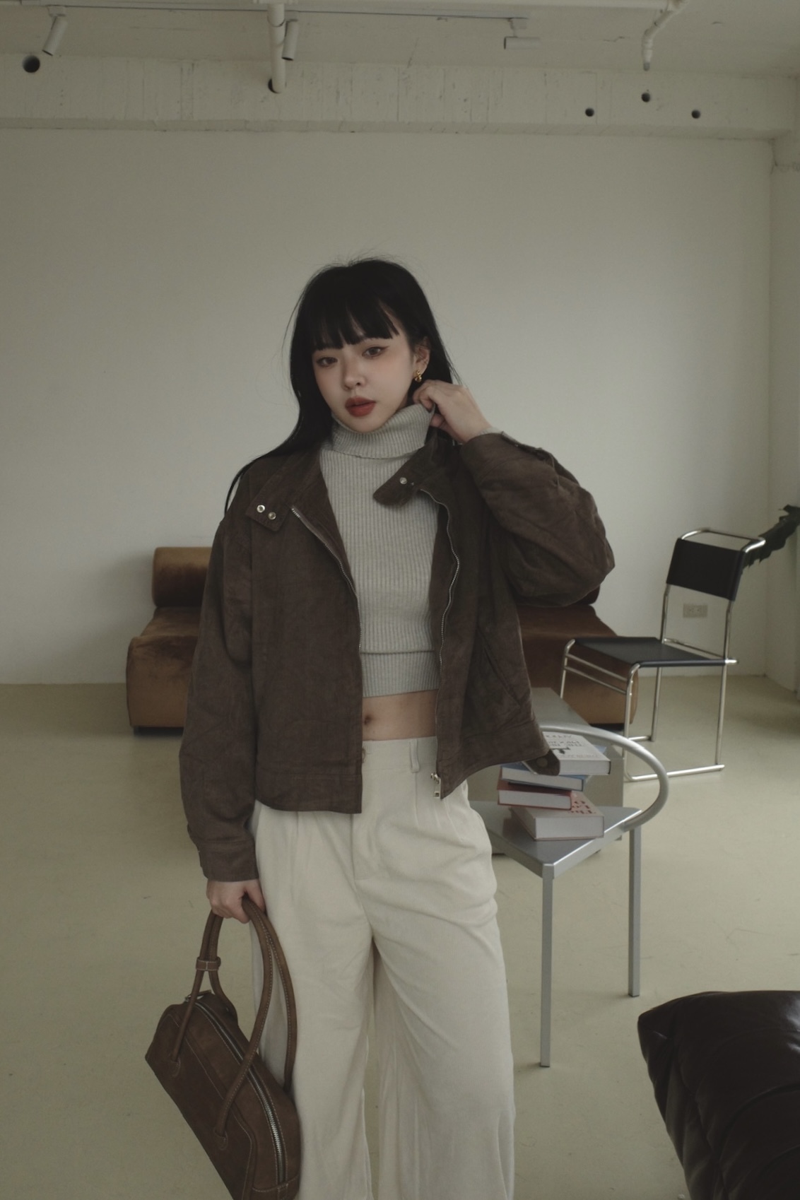 <女裝現貨💗> D127 側釦領坑條絨拉鍊外套 杏色/咖色