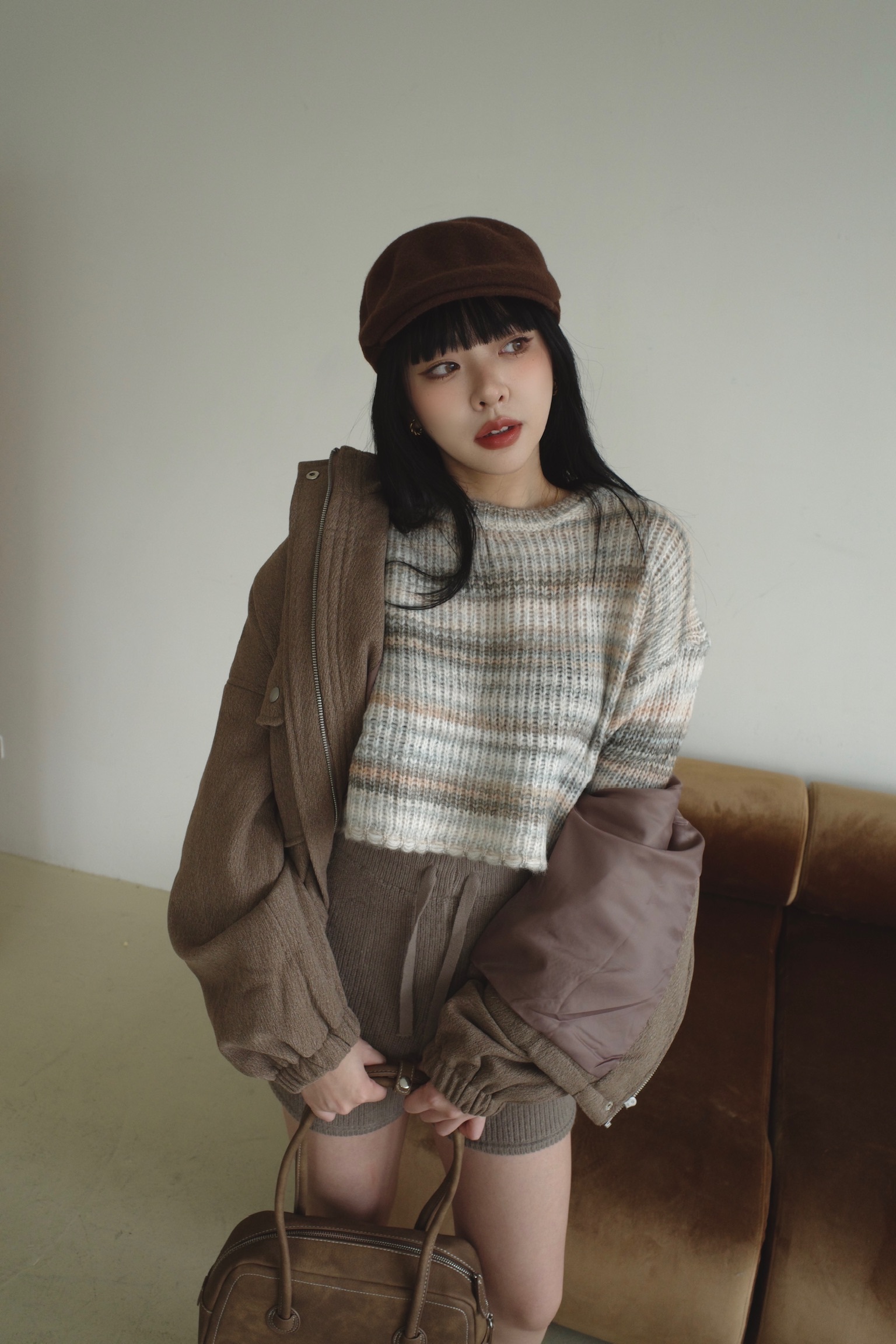 <女裝現貨💗>D107 混色條紋短版針織毛衣 咖啡