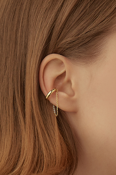 極簡小C鍊條耳骨夾(單支)