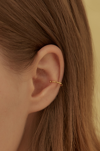 細緻雕紋耳骨夾(單支)