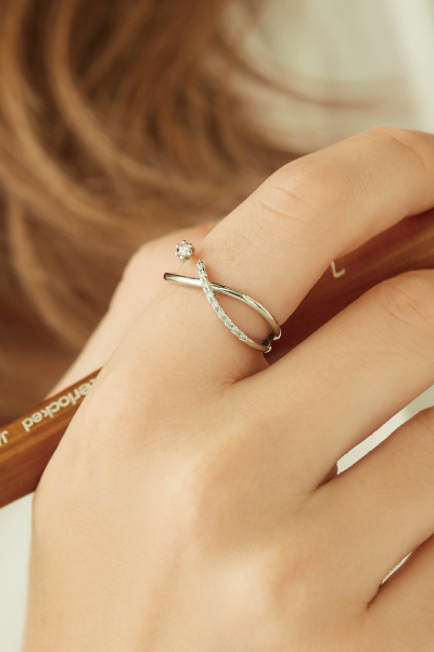 交叉設計水鑽可調式戒指(銀)