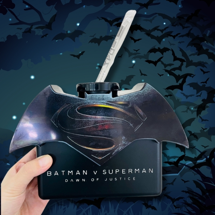 斗六院｜蝙蝠俠對超人：正義曙光 造型水壺，附環保吸管（買1送1）