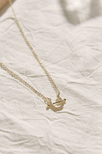 質感U字鎖骨細鍊