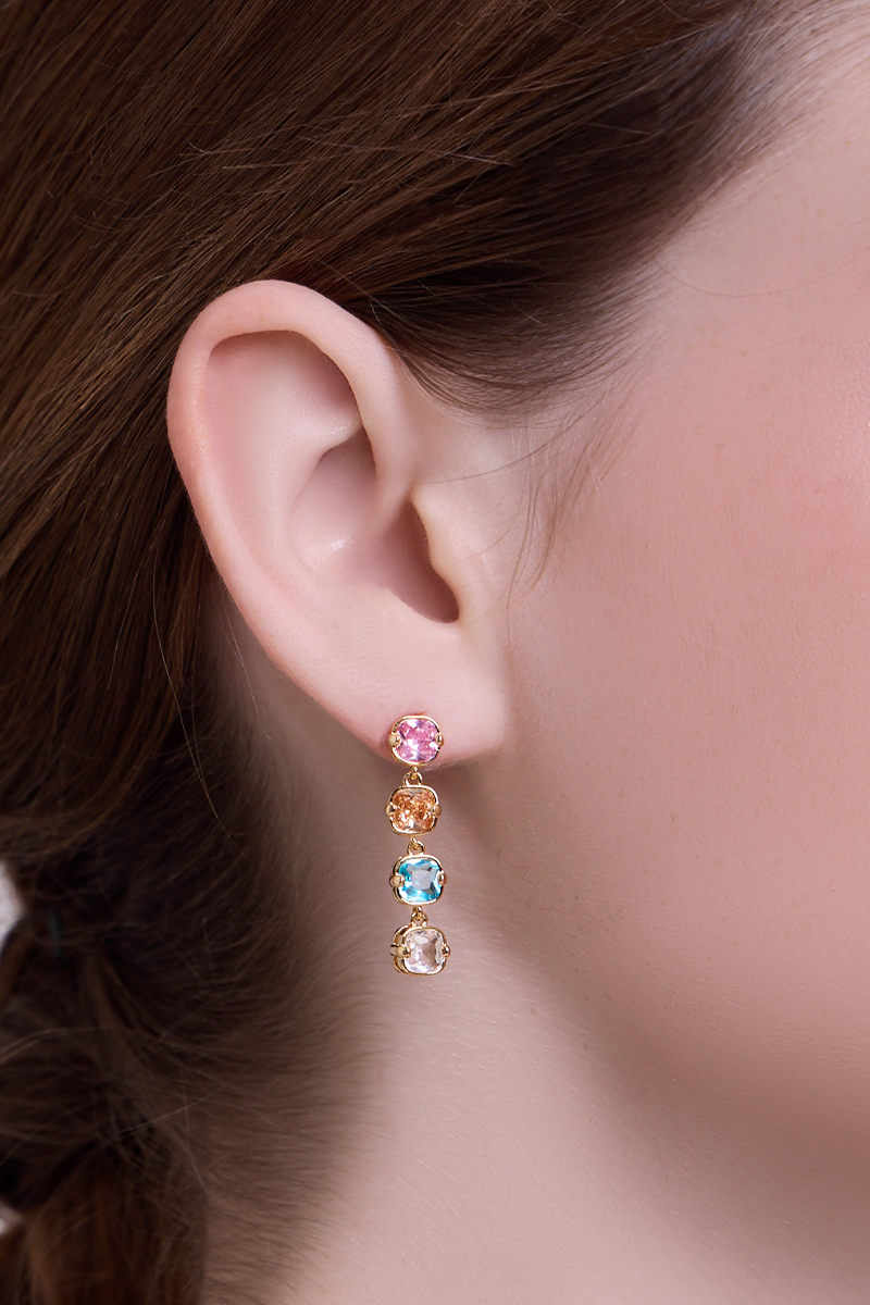 垂墜彩鑽。針式耳環