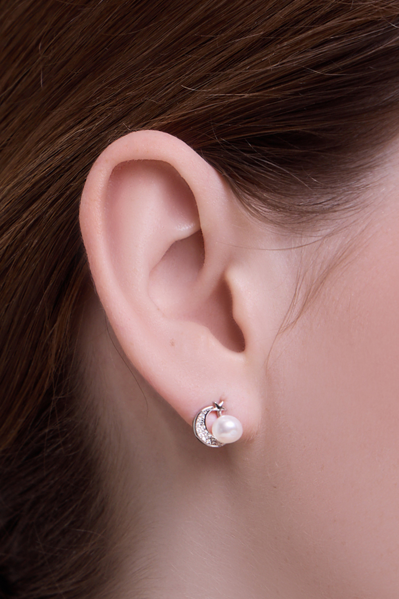 【925純銀】珍珠月亮。銀針耳環