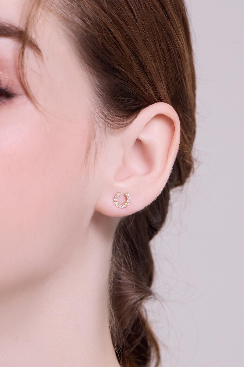 【925純銀】鑲鑽U形。銀針耳環