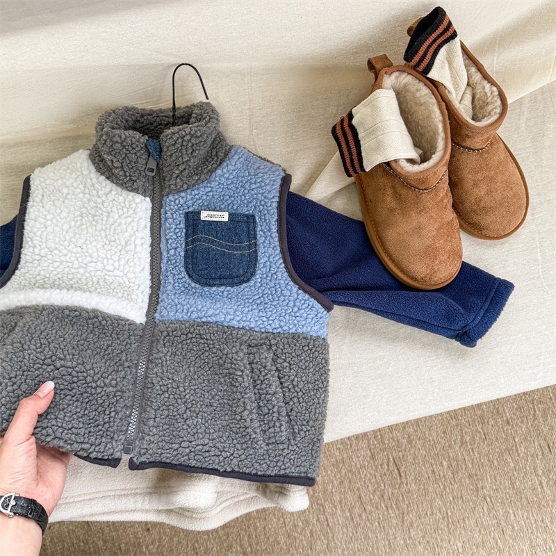 拼布牛仔口袋羊羔毛背心