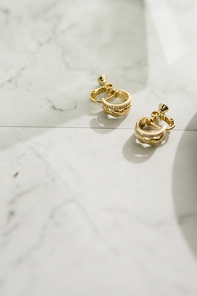 菱格水鑽。夾式耳環