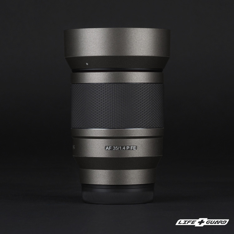 LIFE+GUARD 鏡頭貼膜安裝示意，適用 SAMYANG AF 35mm F1.4 P FE