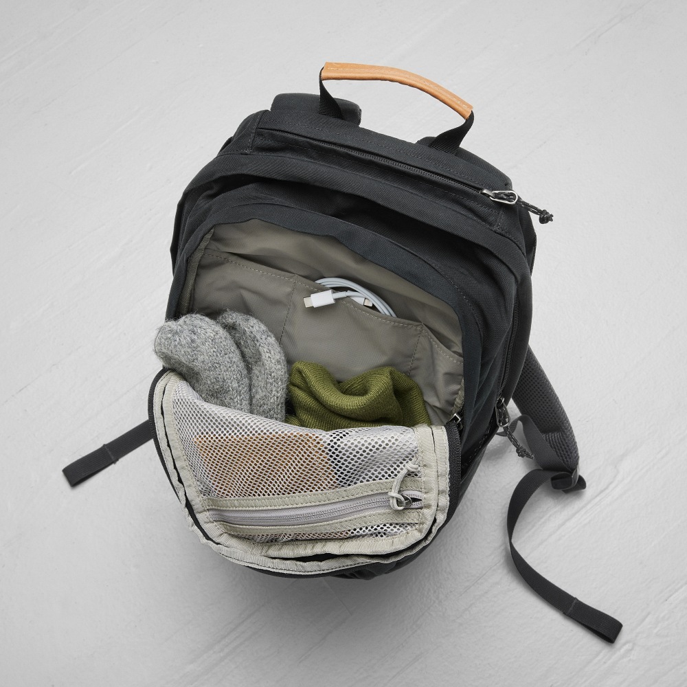 Fjallraven Raven 20 筆電包 後背包 小狐狸 北極狐