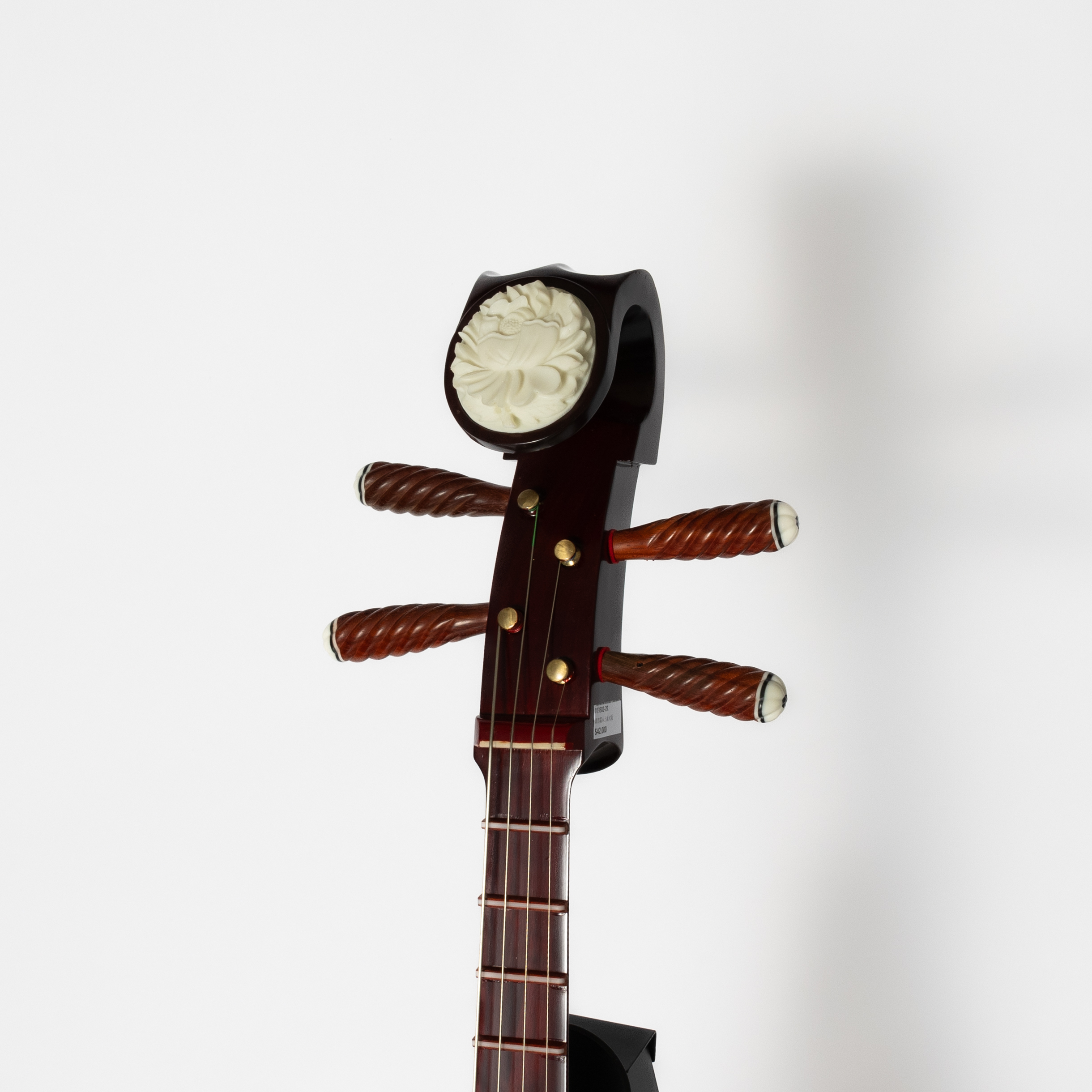 梁浩椴木上漆大阮