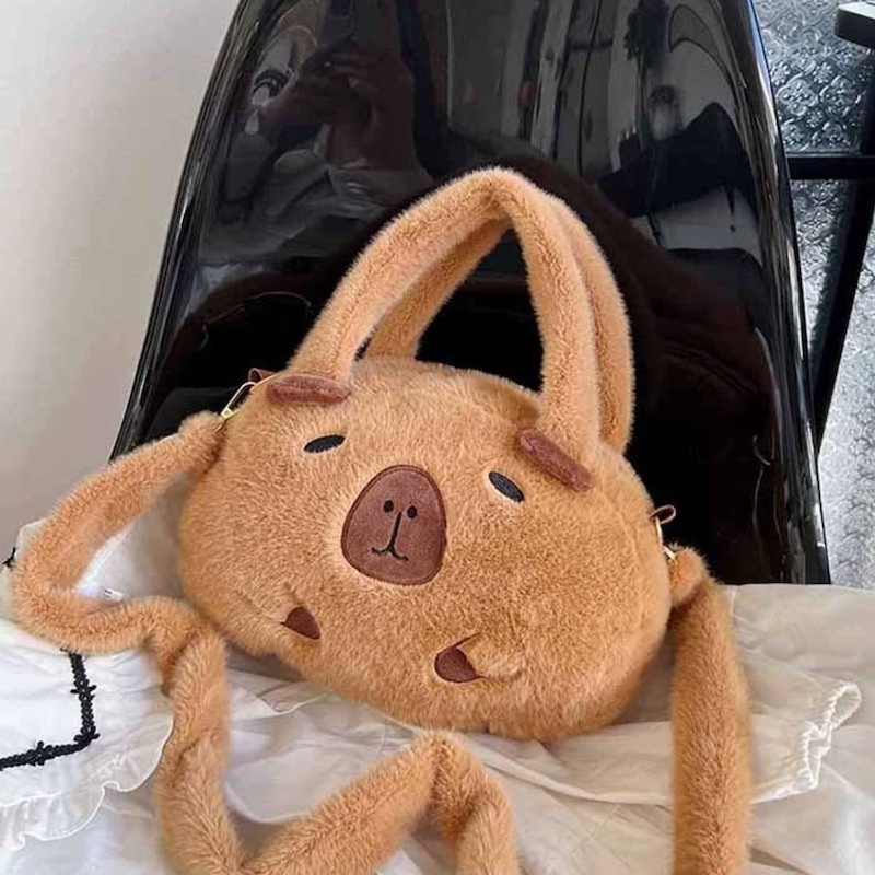 《12312》毛絨絨水豚君手提側背包