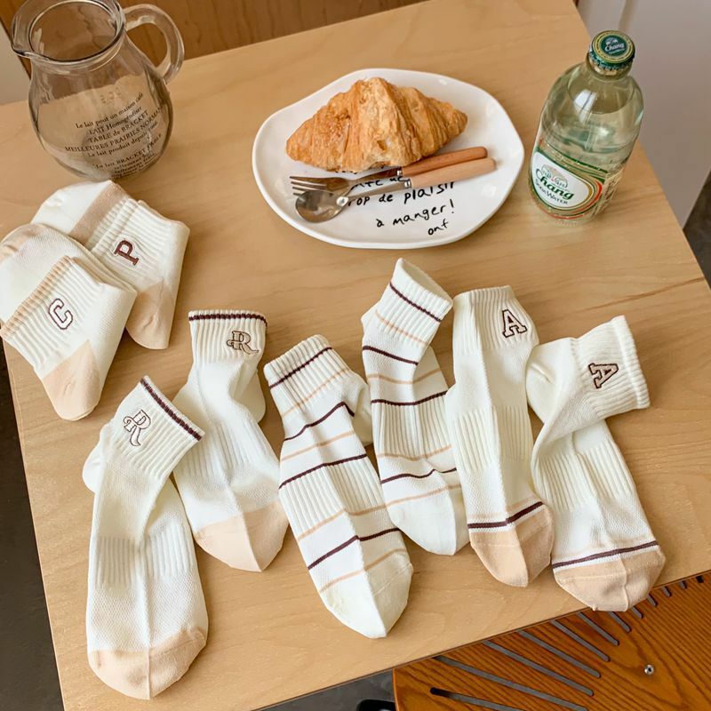 [3 FOR RM10] Alphabet Mid-Cald Socks