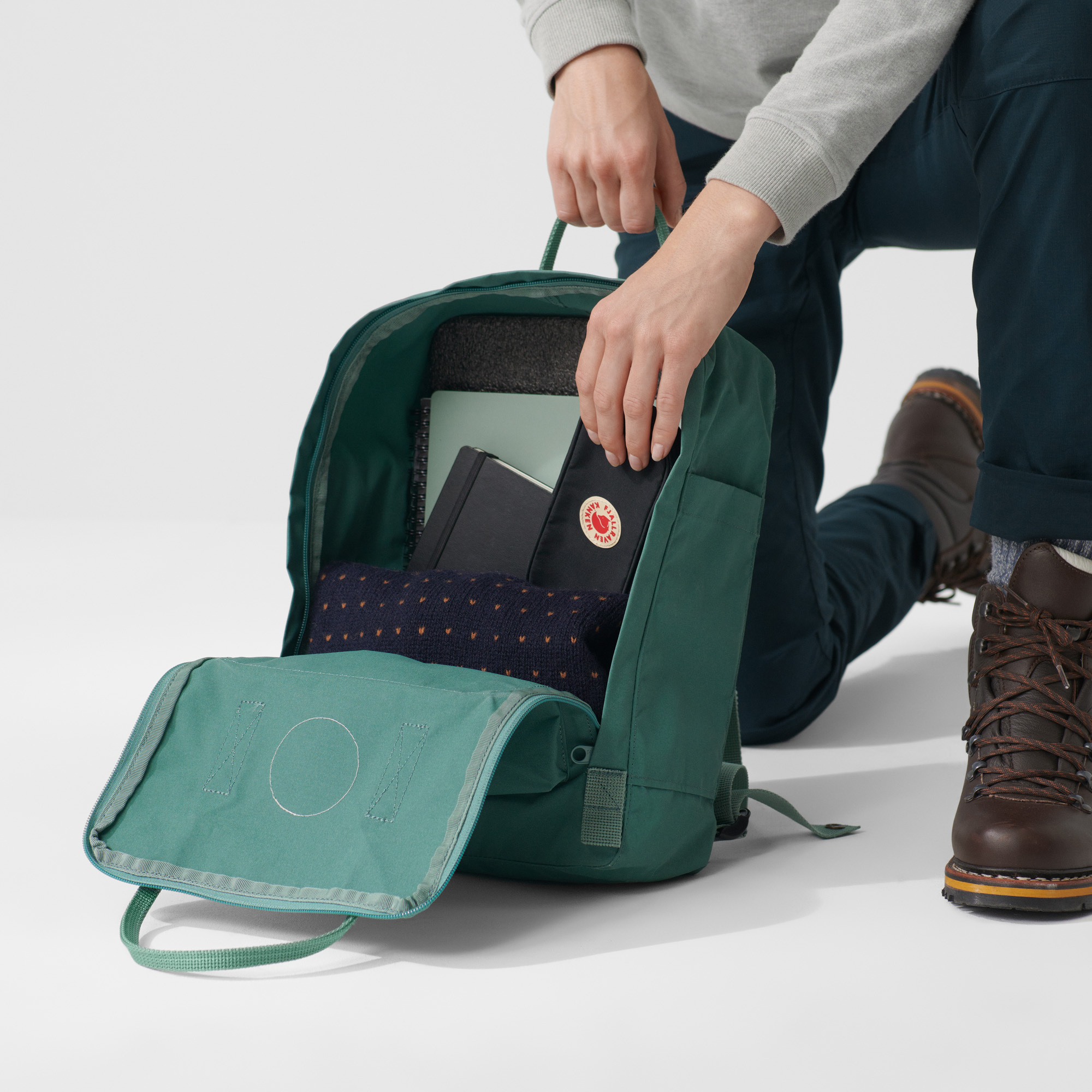Fjallraven Kanken 後背包 小狐狸 空肯包 北極狐