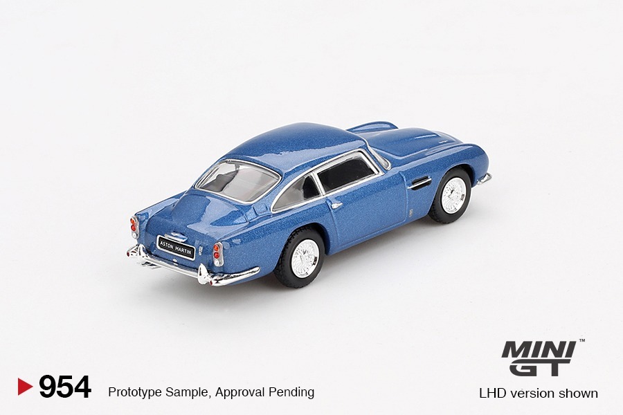 MINI GT 1/64 Aston Martin DB5 Sierra Blue RHD