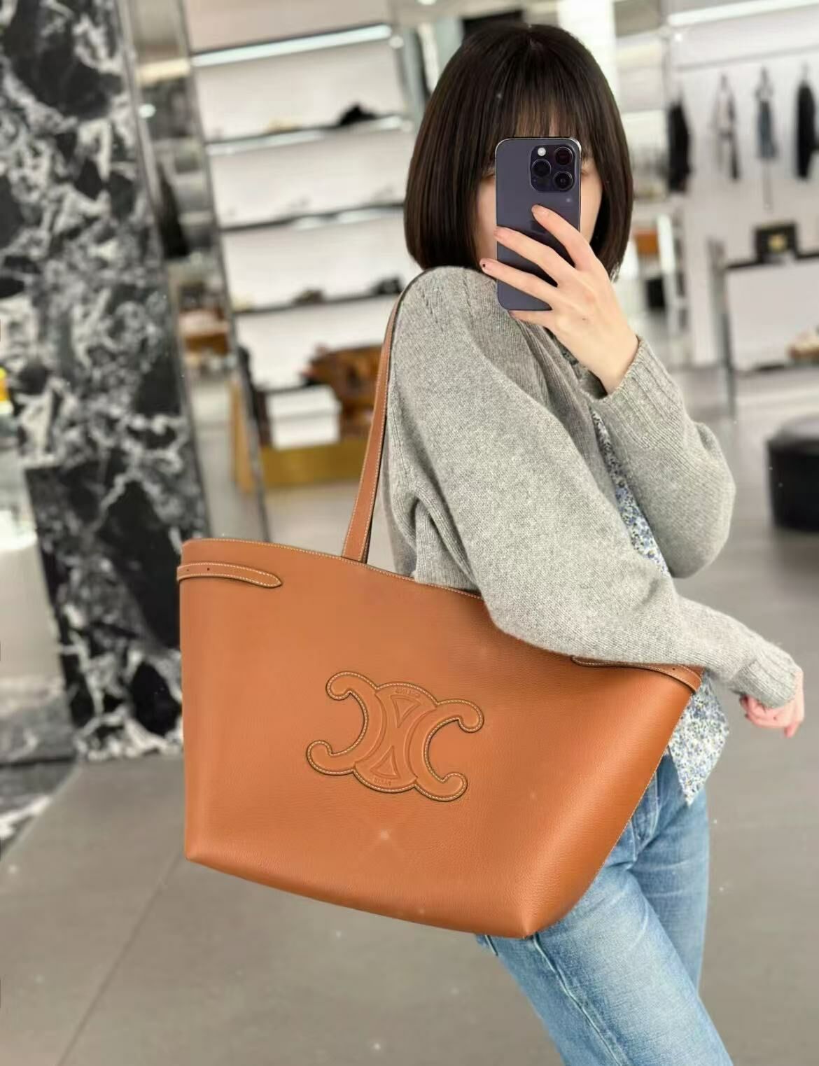 Celine 新款焦糖色tote bag -T