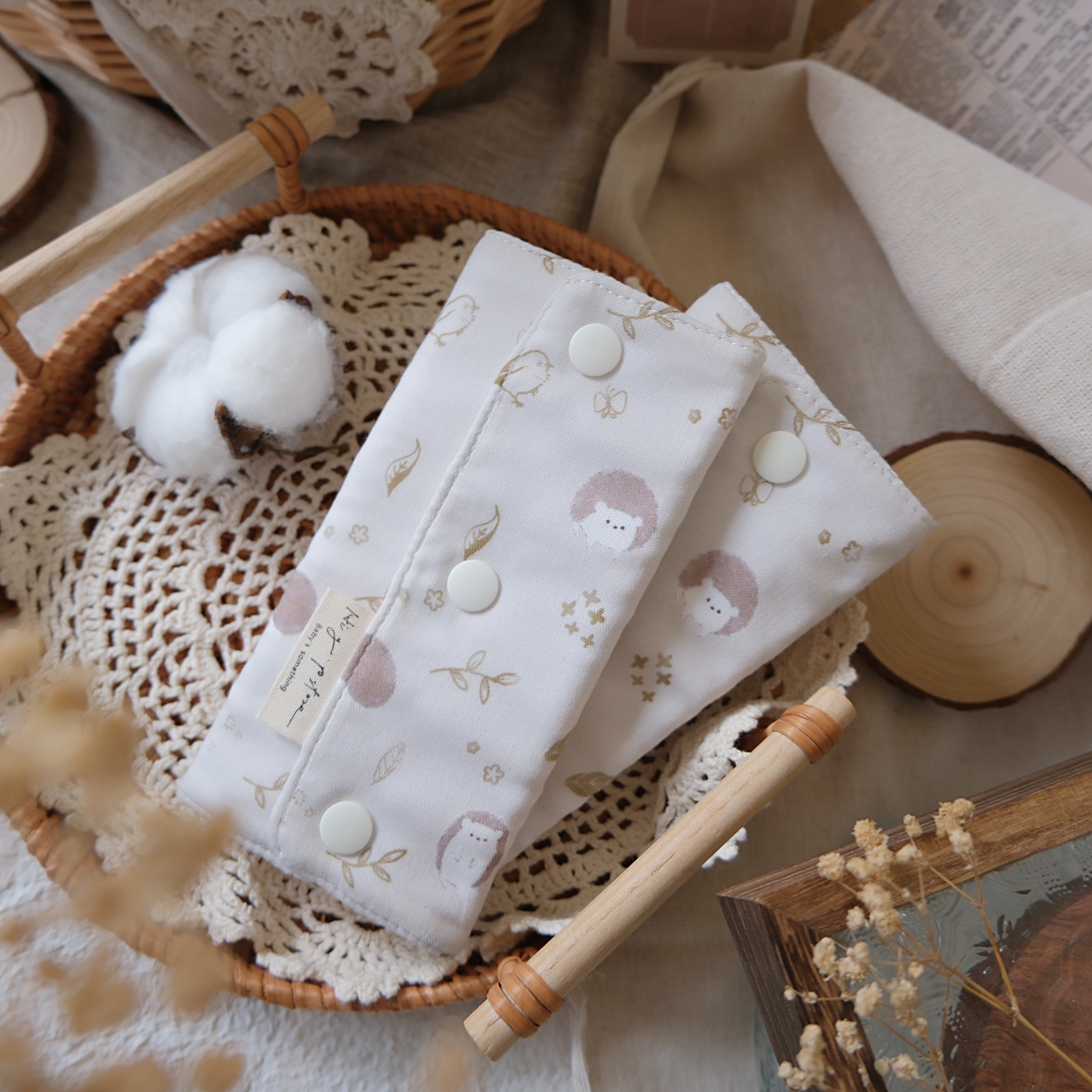 Hi Y.P store-揹巾口水套-獨家設計款-秋葉刺蝟