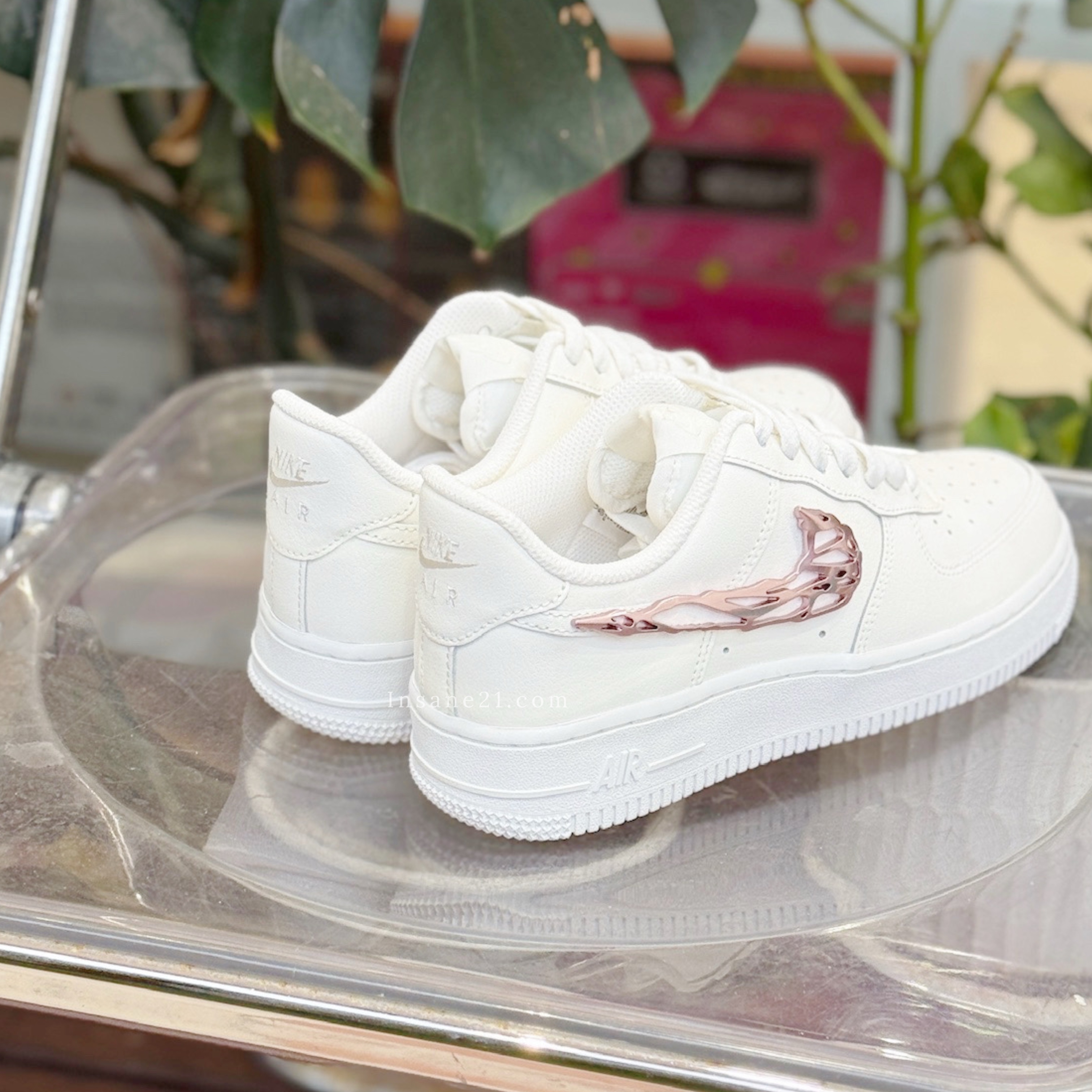 NIKE AIR FORCE 1 玫瑰金 液態勾 粉勾 金屬 休閒鞋 空軍一號 IF1686-161