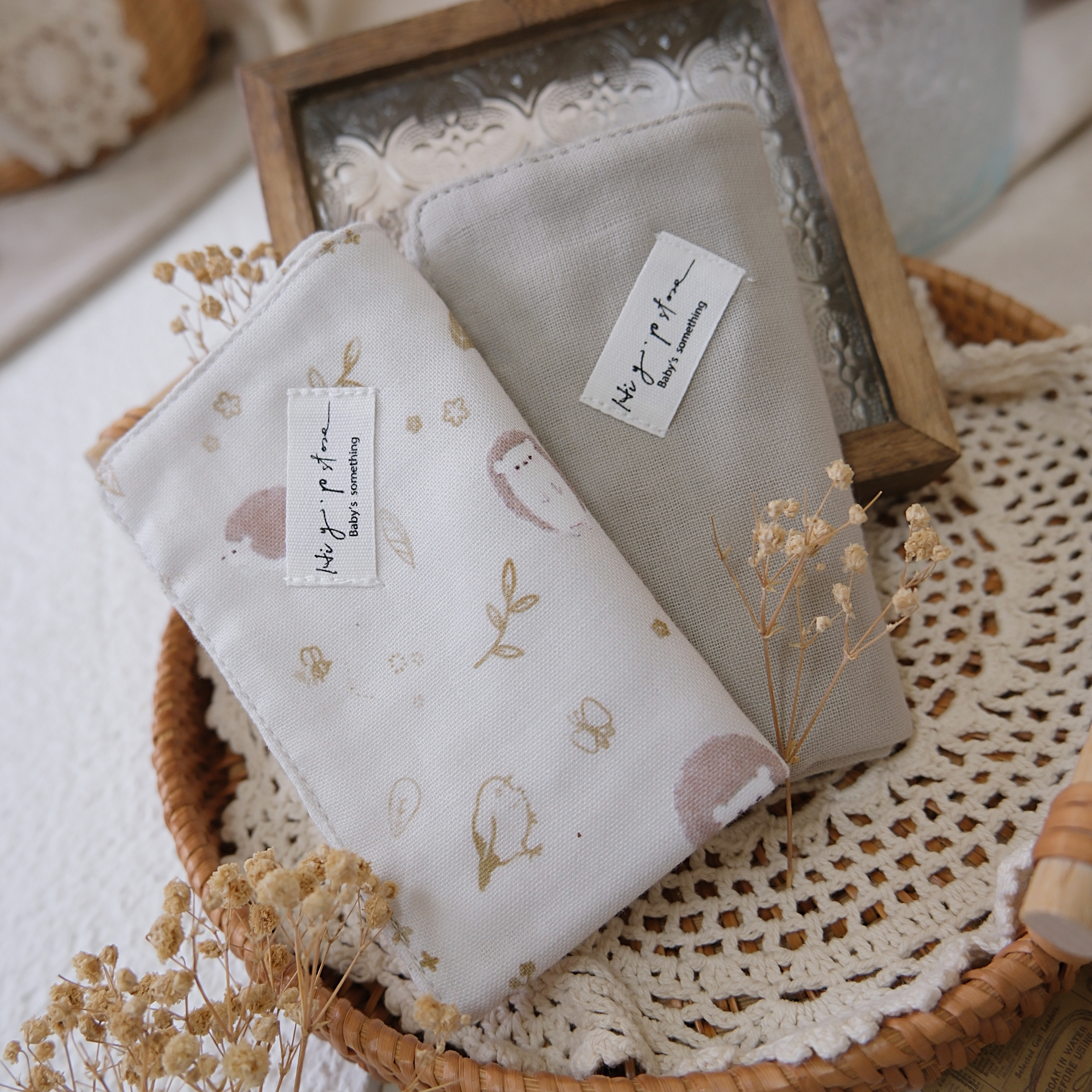 Hi Y.P store-手作六層紗紗布巾-獨家設計款-秋葉刺蝟(2件組)