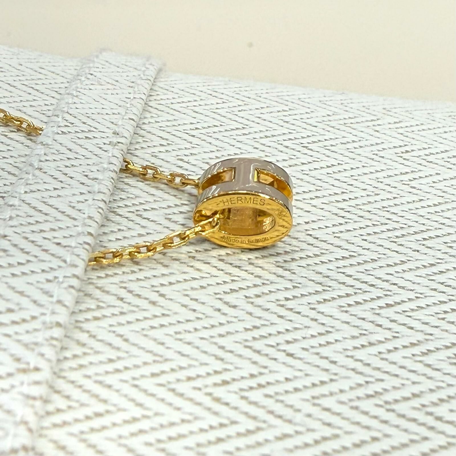 全新HERMES MINI POP H頸鏈 (奶茶色x金鏈) HERMES Necklace H147992F 55 #BRAND NEW #香榭站正品