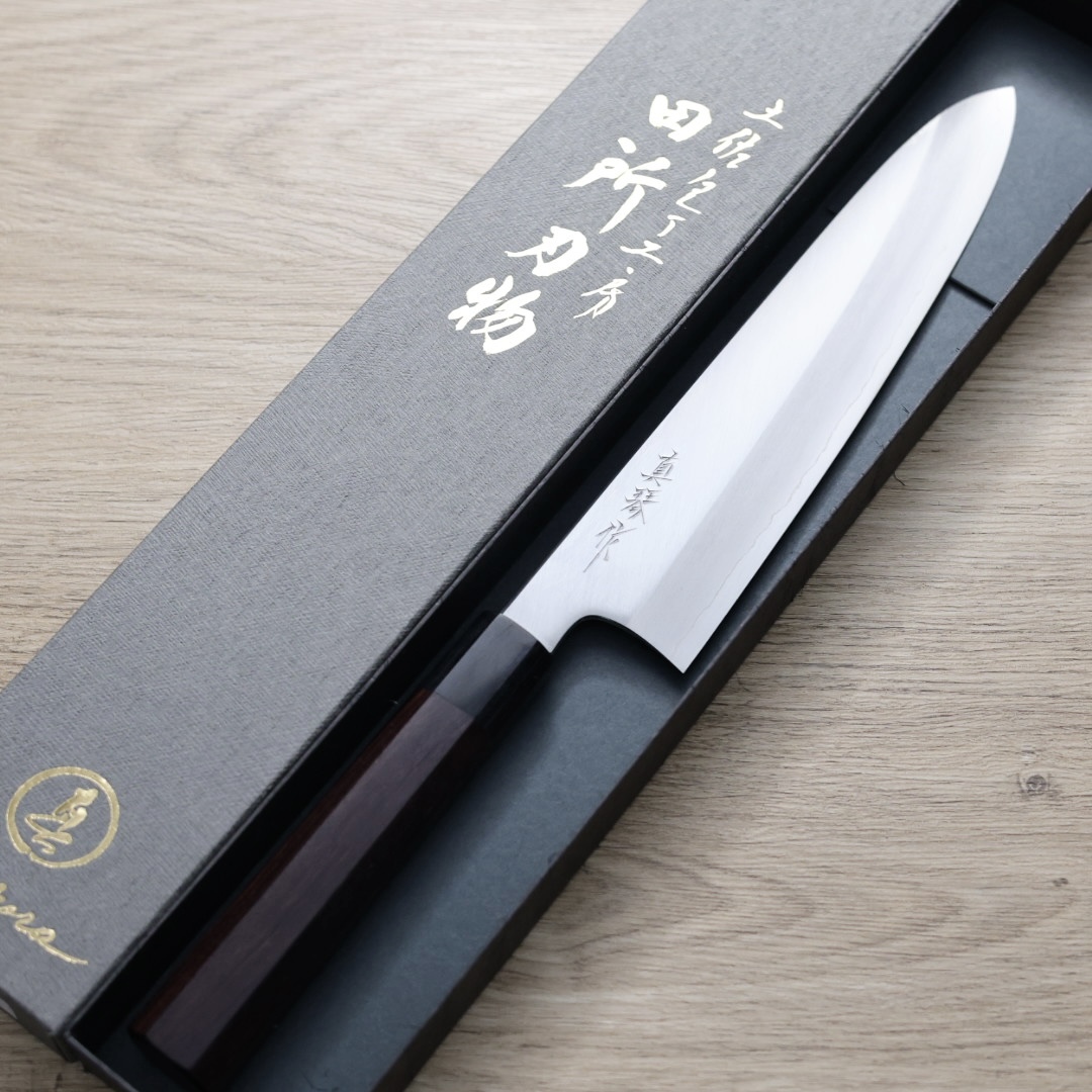 田所真琴 牛刀 225mm 銀三鋼