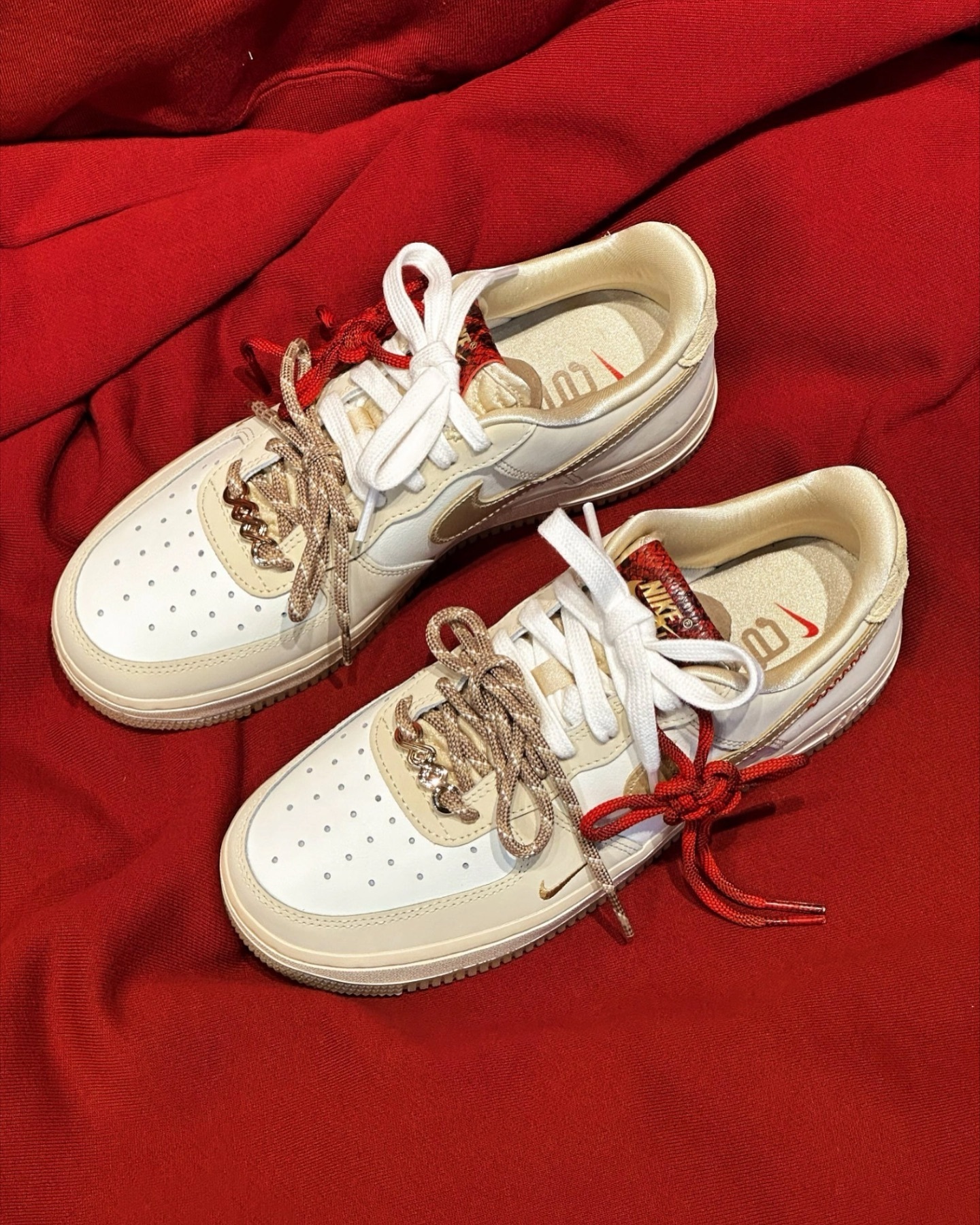 Nike Air Force 1 Low Year of the Snake 卡其 蛇年中國結 HV5880-172