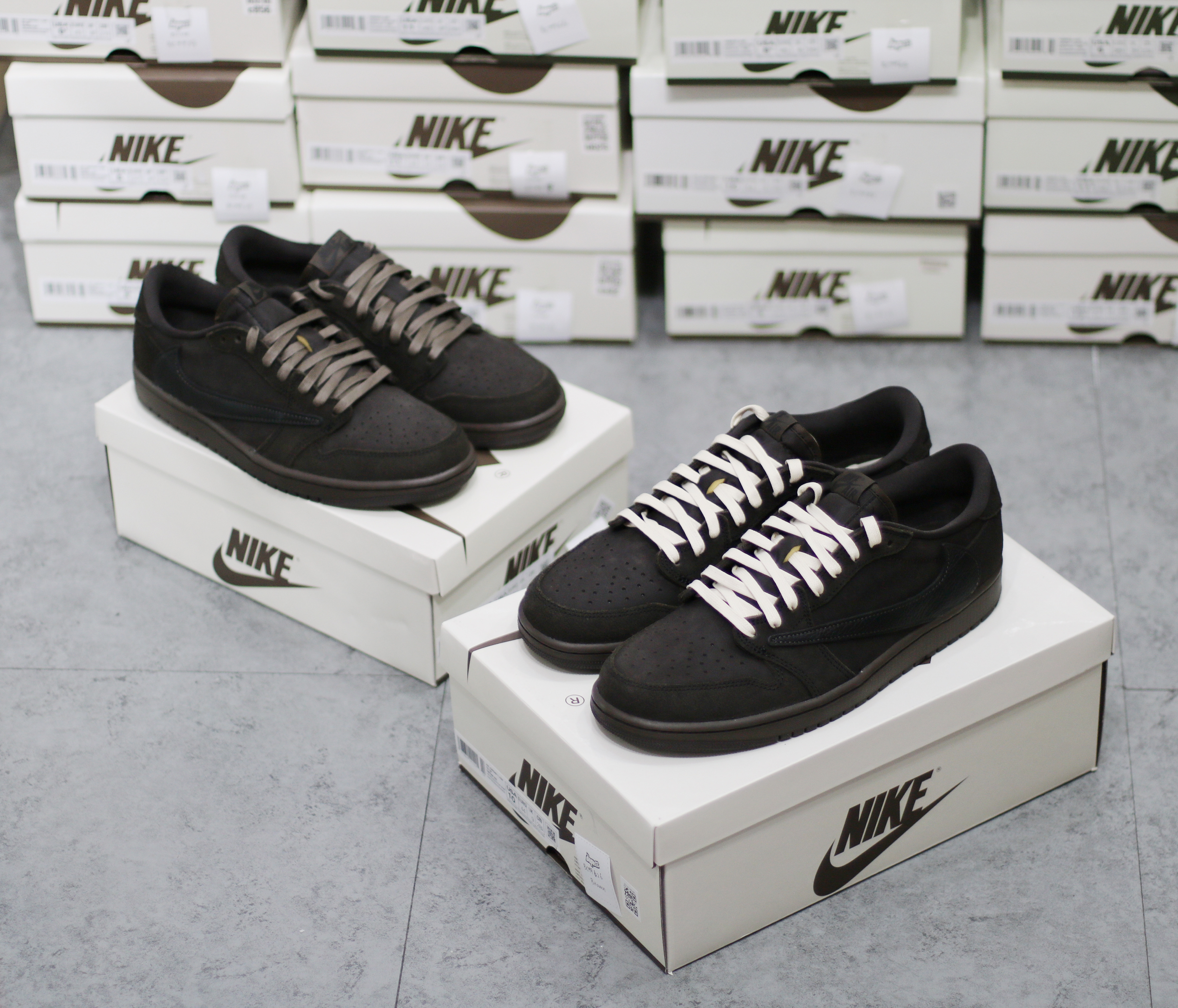 Travis Scott x Air Jordan 1 Low OG SP Velvet Brown  DM7866-202