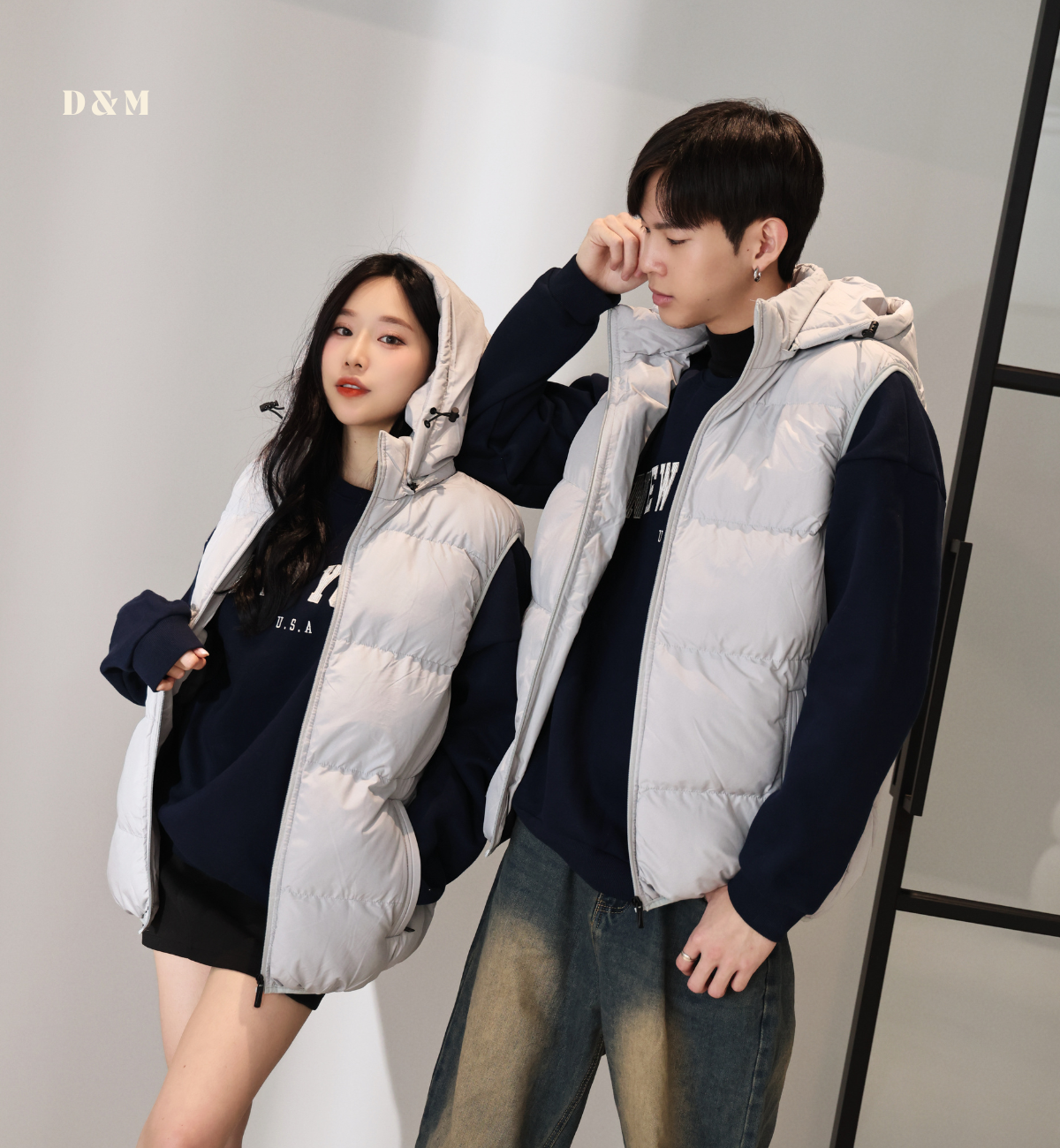 【輕暖羽絨】DOMISS可拆式連帽羽絨背心-2色 保暖 羽絨外套 情侶裝(現貨)