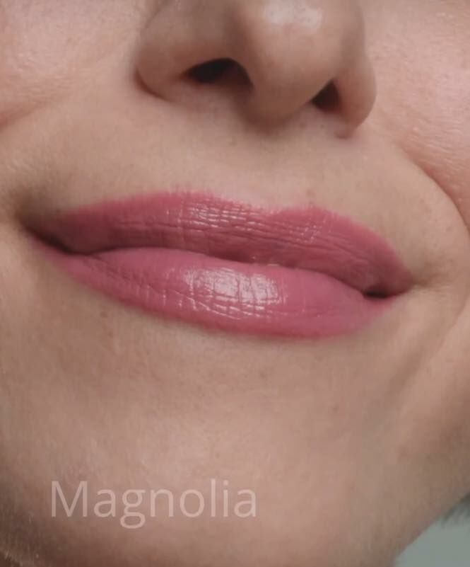 Jane Iredale ColorLuxe Hydrating Cream Lipstick 持久柔潤絲絨唇膏