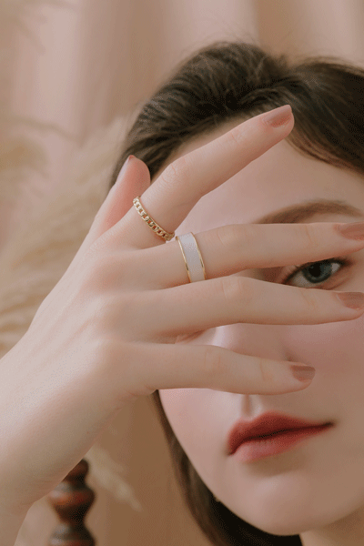 畫釉扭轉造型戒指組