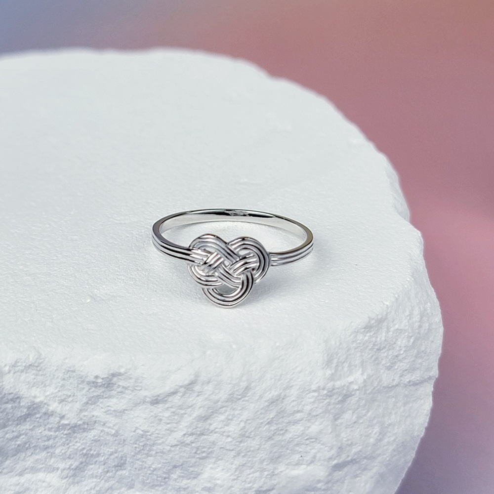 【me.luxe】SV水引福結戒-黃/白2色