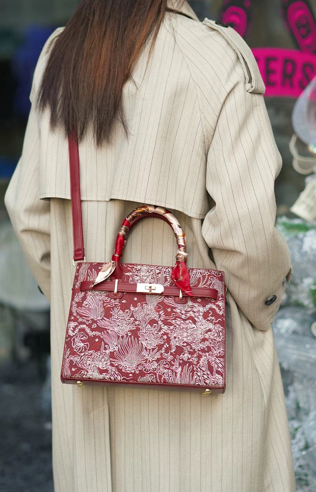 💝典雅刺繡圖騰包包-現貨