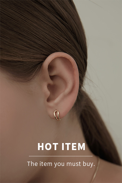 鏤空小圈圈。銀針耳環