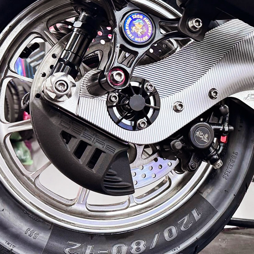 惡搞代理 RACING DESIRE 碟盤散熱導風罩 (999R排骨專用)