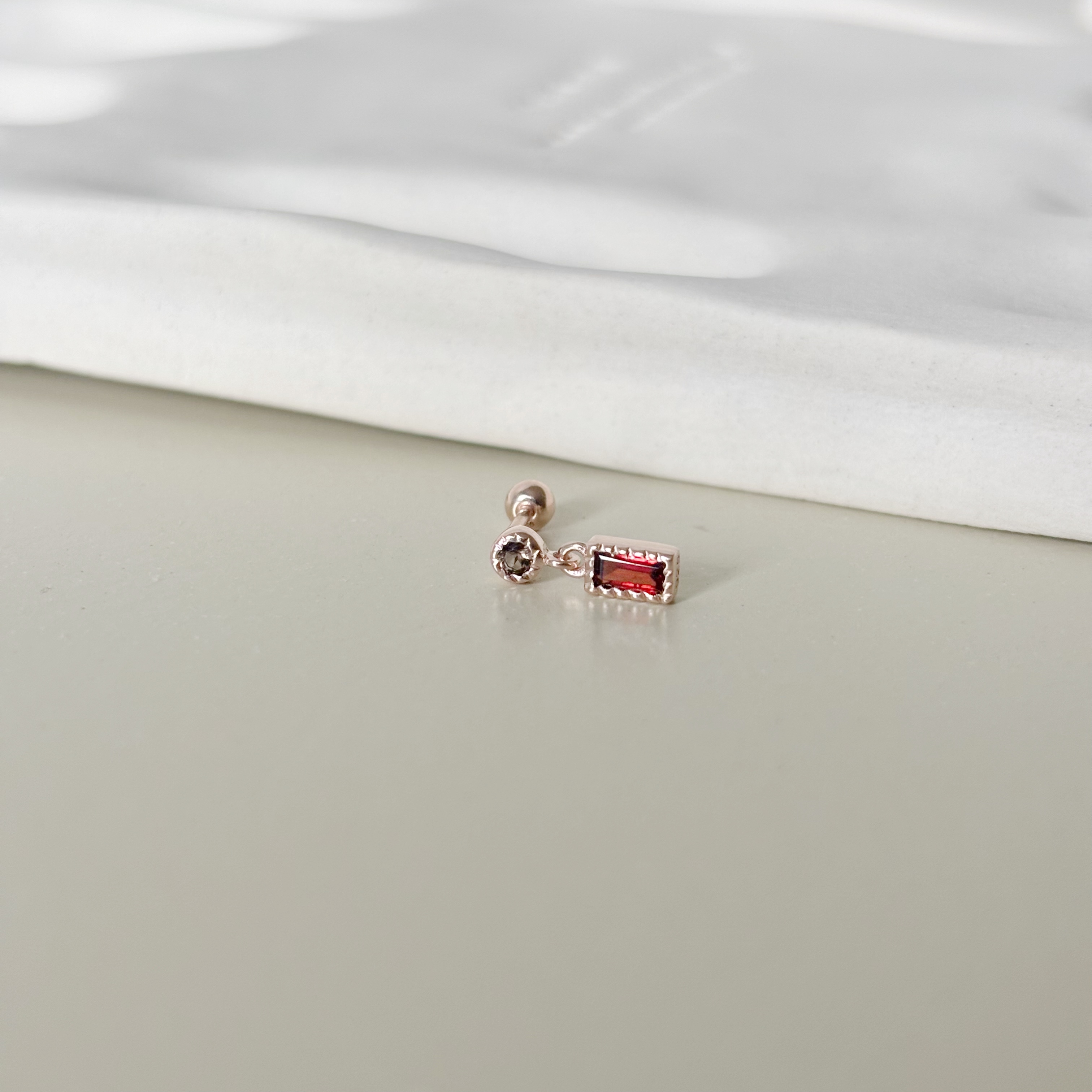 蛋糕長方小圓石榴茶晶轉珠耳環