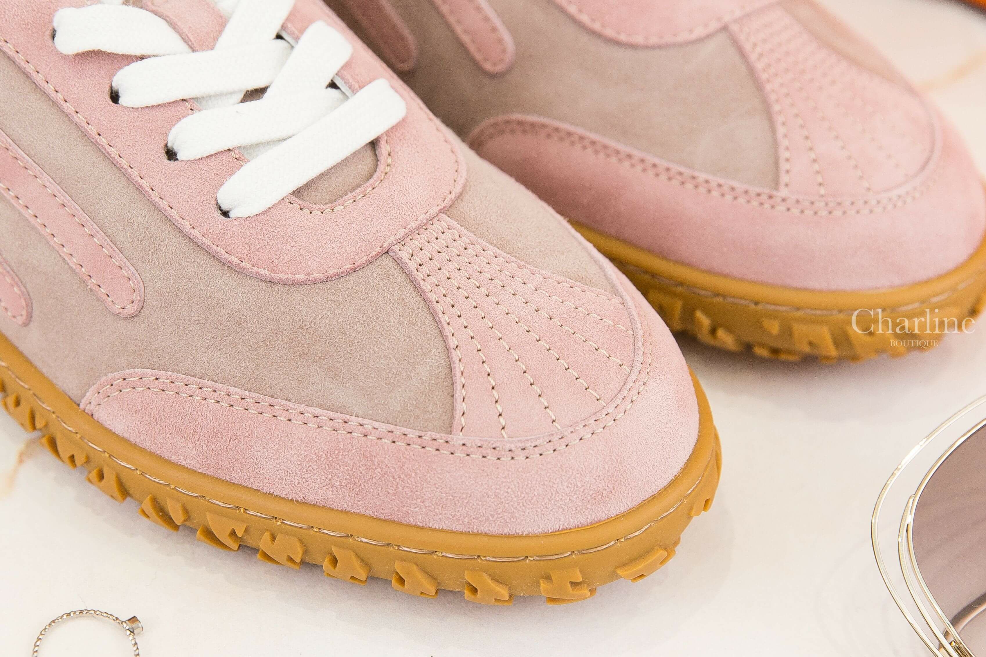 Hermès Jet Sneaker 玫瑰粉拼水彩粉山羊麂皮側邊H棕白拼色鞋底運動鞋