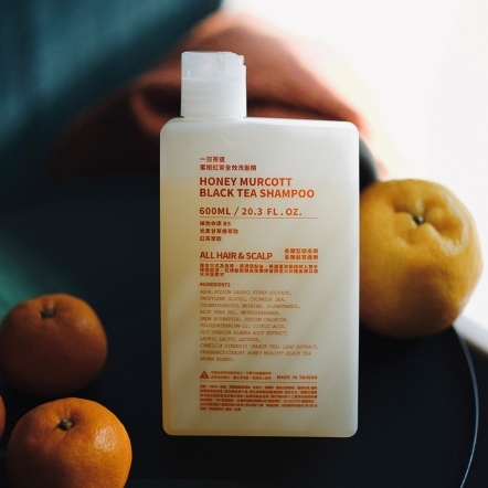 【伊聖詩芳療生活館】一日茶道TEAORY｜蜜柑紅茶全效洗髮精600ml