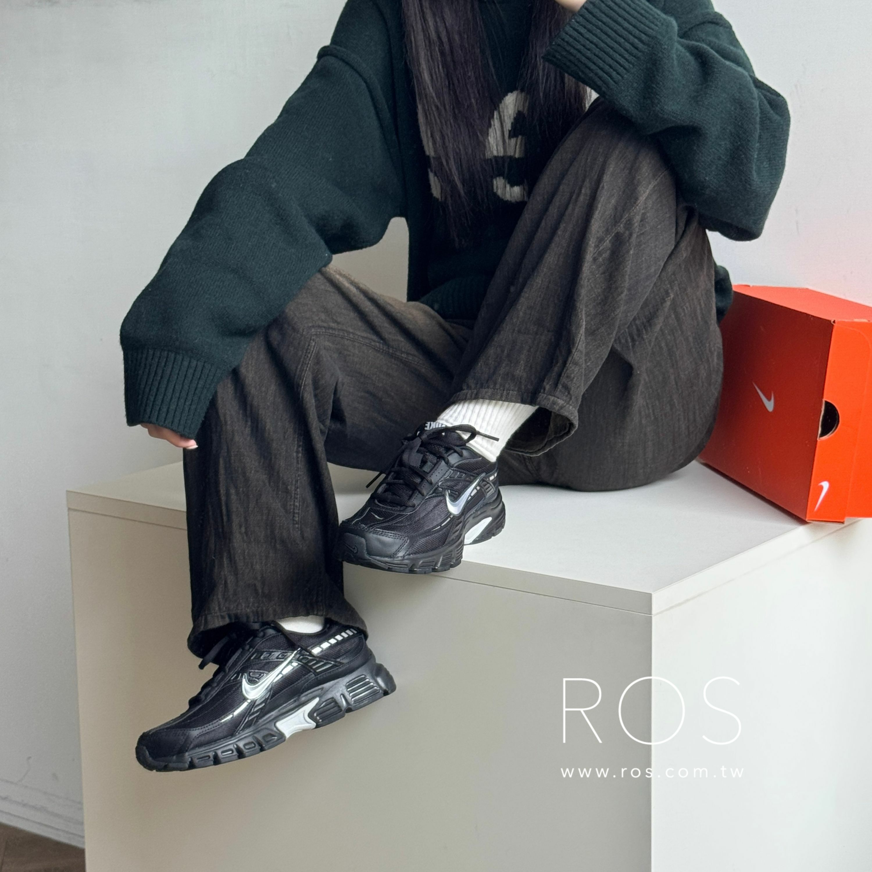 Nike Initiator 黑銀