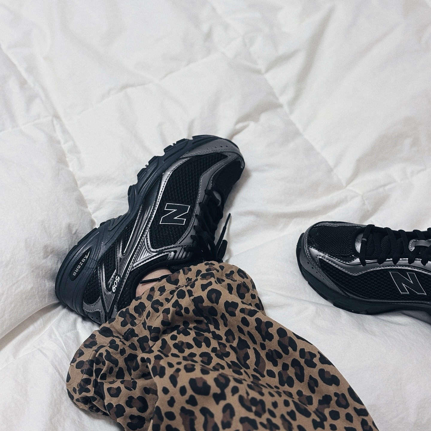 New Balance 509 黑魂 全黑化 漆皮 男女 復古 慢跑鞋 U509A1